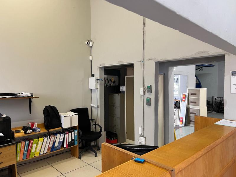 To Let commercial Property for Rent in Sidwell Eastern Cape